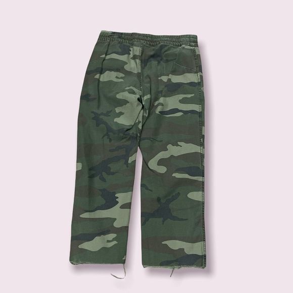 TNA Comouflage pull on pants - Picture 2 of 8